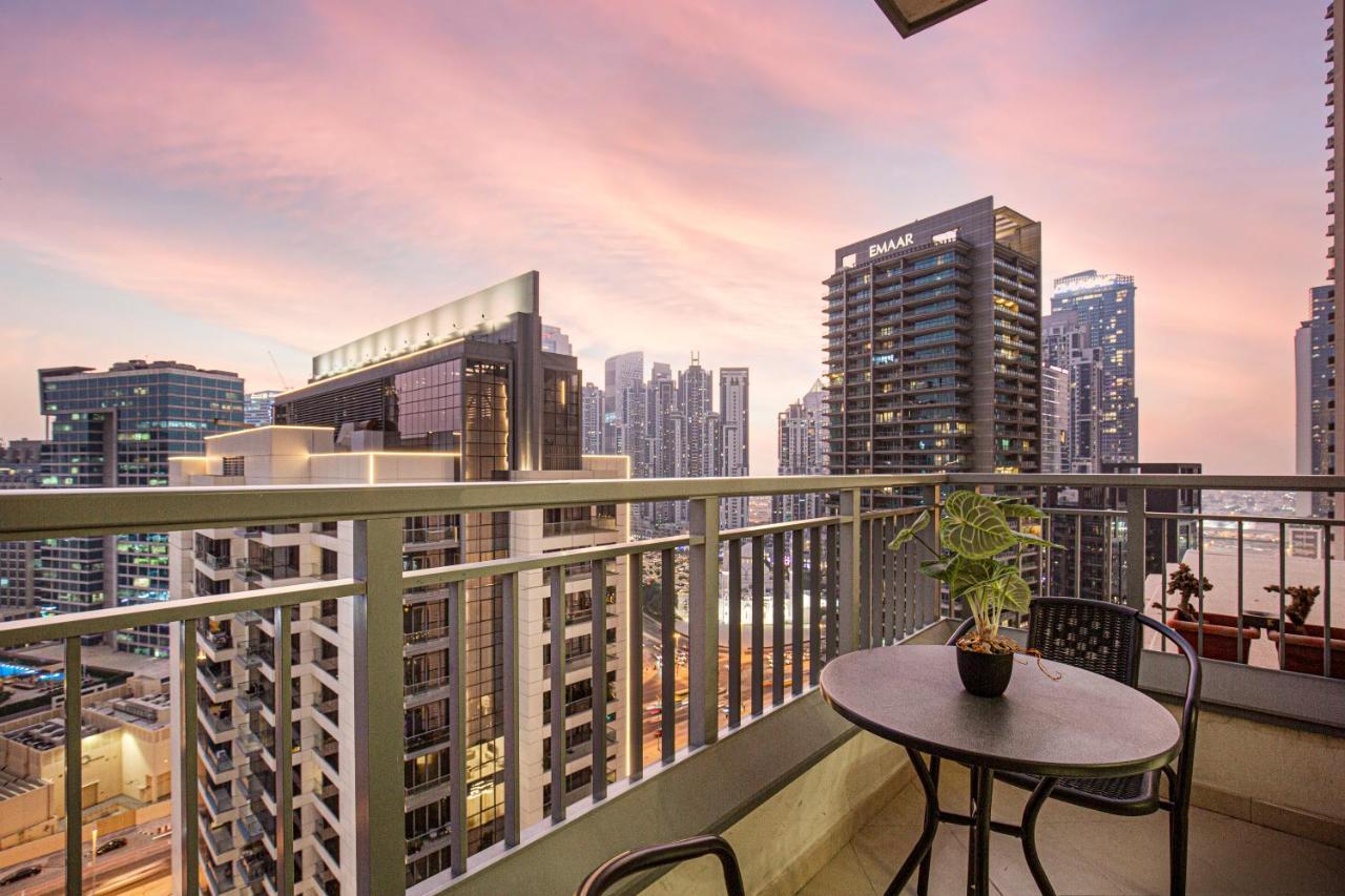 Luxury Oasis 2 Bed In Downtown 7 Mins To Mall Appartement Dubai